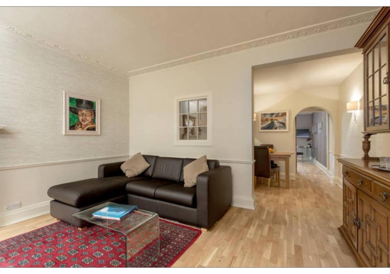 Joivy Boutique Apt With Patio In New Town Edynburg Zewnętrze zdjęcie