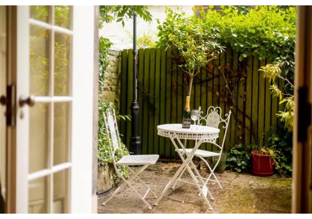 Joivy Boutique Apt With Patio In New Town Edynburg Zewnętrze zdjęcie